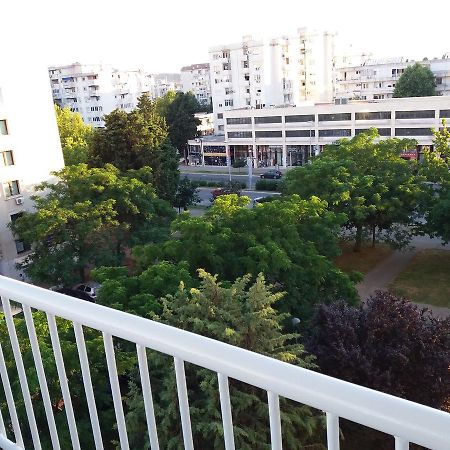 Holiday Home Duka'S Бар Екстериор снимка