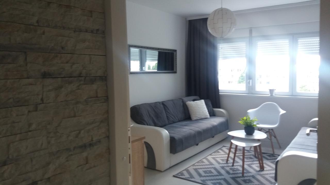 Holiday Home Duka'S Бар Екстериор снимка