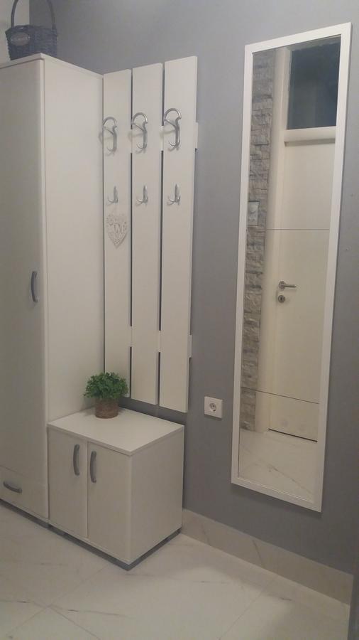 Holiday Home Duka'S Бар Екстериор снимка